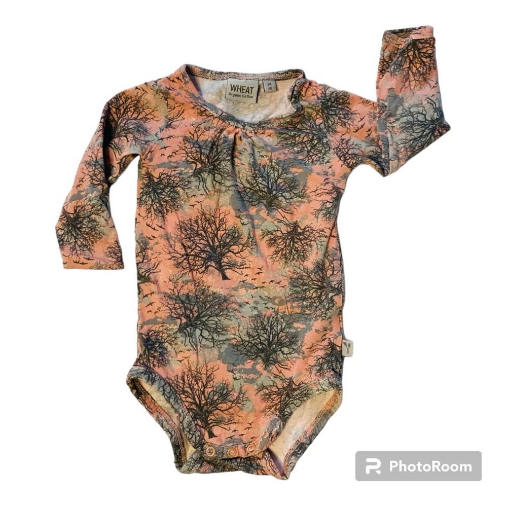 Wheat pink tree Print Onesie